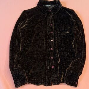 New LOLA Blouse. Very Soft. Feels Like Velvet. Size P.